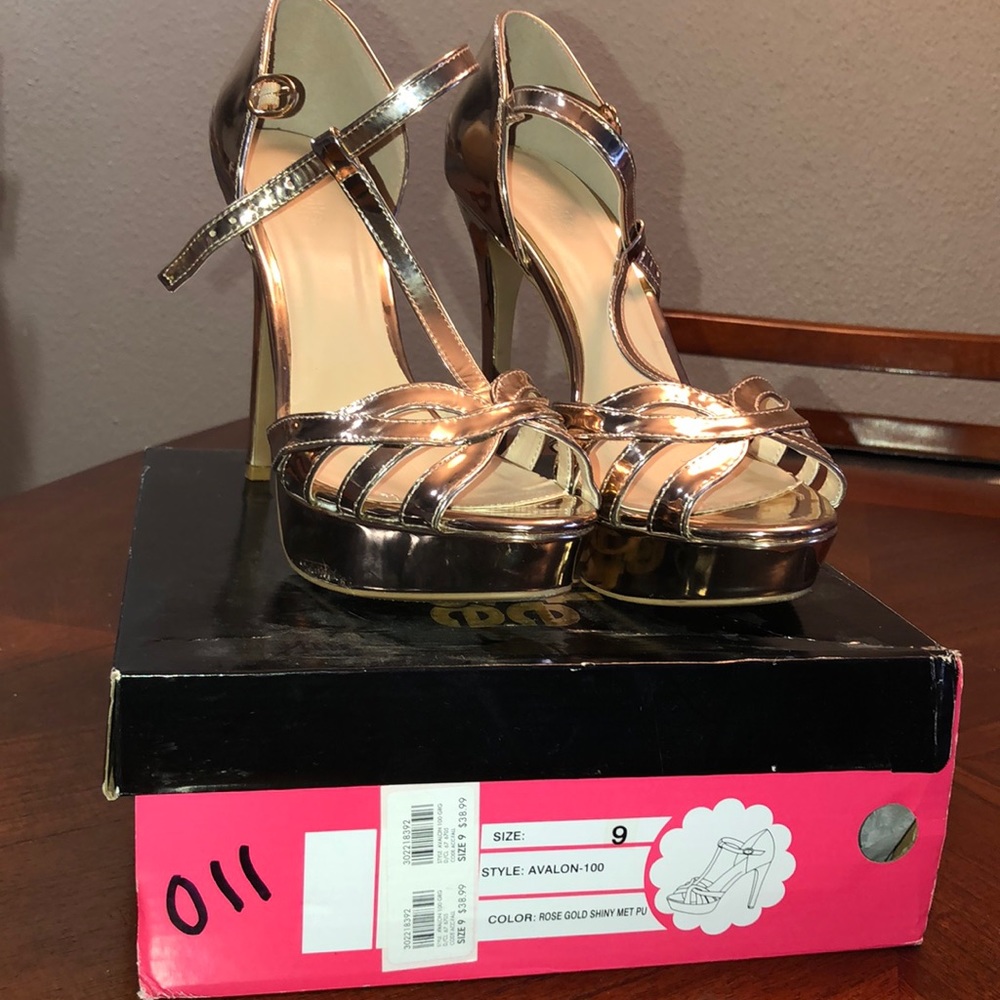 Rose Gold Classy Open toe heel!!